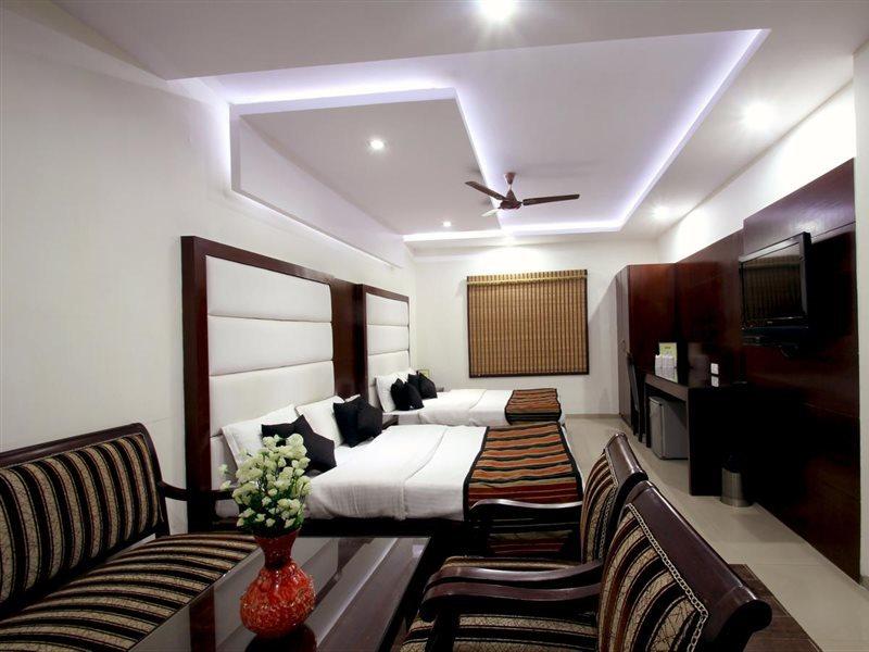 Hotel Mohan International New Delhi Ngoại thất bức ảnh